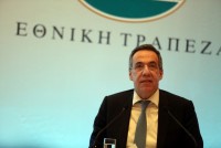 «Βόμβα» στην τραπεζική αγορά - Αποχώρηση Φραγκιαδάκη από ΕΤΕ